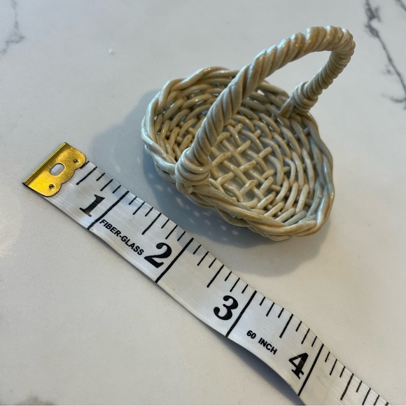 Ceramic Mini Vegetables with Basket - Picture 11 of 16